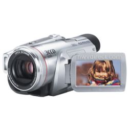 Panasonic PV-GS500 3-CCD Mini DV Camcorder, 12x Optical / 700x Digital Zoom, 4 Mega Pixel CCD, Color Viewfinder, SD Memory Card Slot, 2.7 Inch LCD Screen