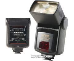 Sunpak 035N Thyristor Auto-Flash with 35-85mm Zoom 