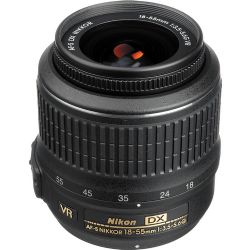 Nikon 18-55mm f/3.5-5.6G VR AF-S DX Nikkor Lens (USA)